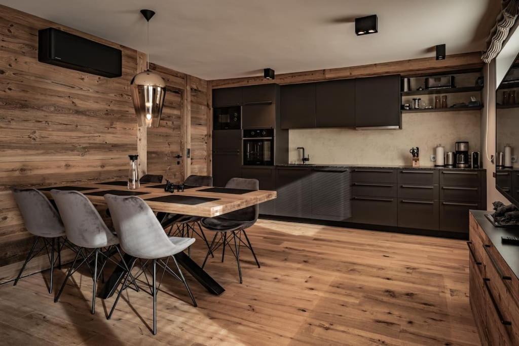 Apartament Cozy Loft In The Alps Of Zillertal Schwendau Zewnętrze zdjęcie